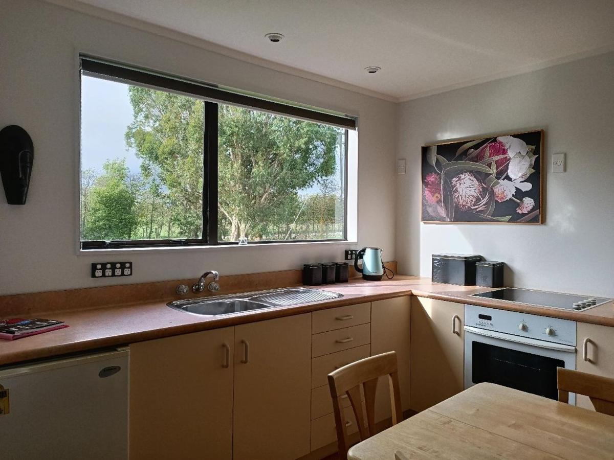 Chateau Le Cross Apartment Martinborough Luaran gambar